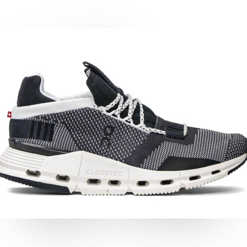 On Running CloudNova Tennis Shoes Size 8